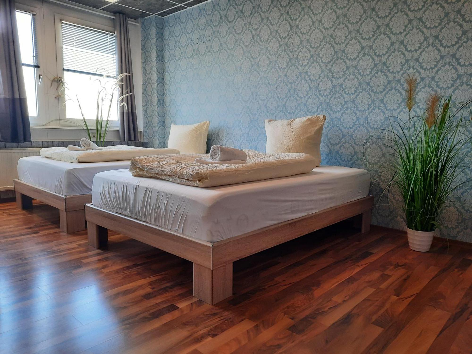 Sleep Well Rooms シュトゥットガルト エクステリア 写真